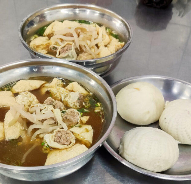 台中上海點心包子店的豆腐麵